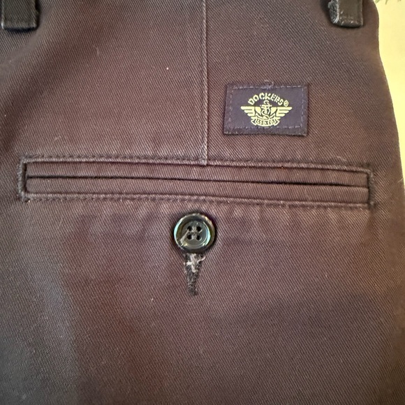 Dockers No Wrinkle Twill Classic Fit Pleated Pants in Size 44x30 - Picture 6 of 9